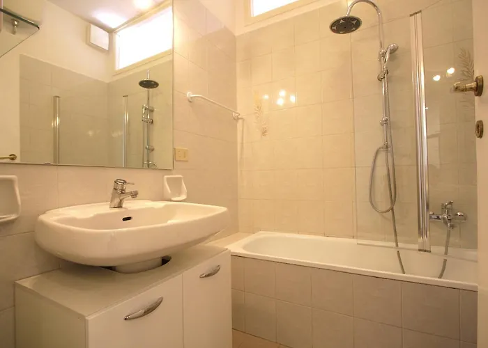 Borbera House * Roma